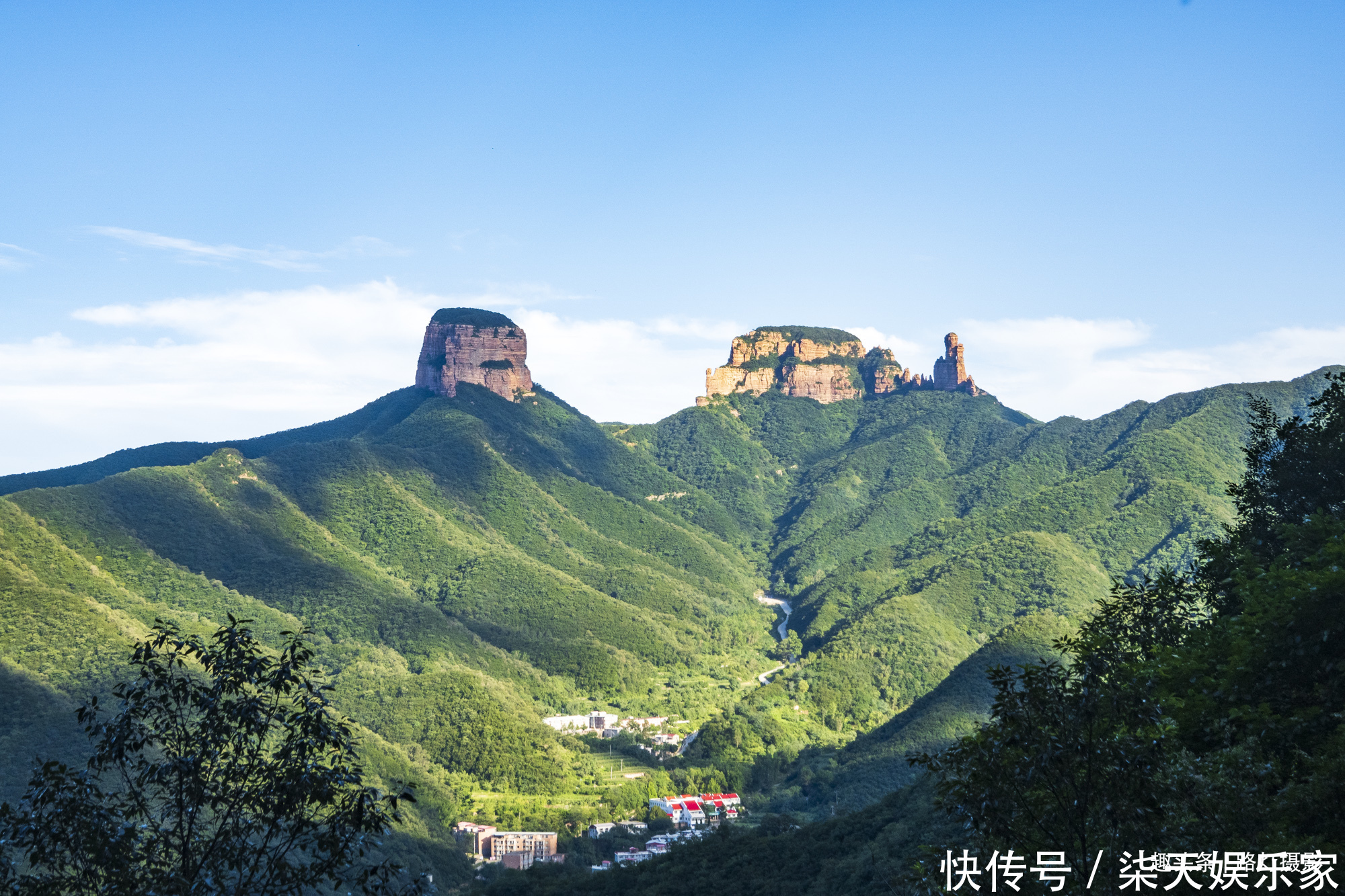 回音壁|河北有处避暑胜地“纸糊套”，绝壁深林别有洞天，还藏着世界之最