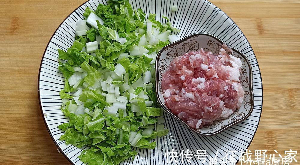 家常菜肉末粉条,鲜香酸辣,特别开胃,我们家冬天常吃