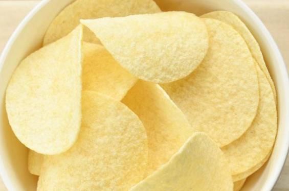  降低血糖|糖尿病患者牢记：3个阶段降糖药不同，别弄混了，高效降糖更长寿