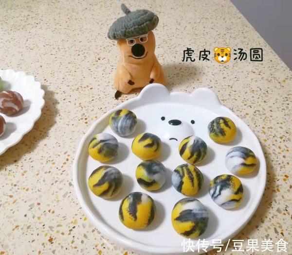 黑芝麻|这道虎皮汤圆太销魂，连吃3天都不腻