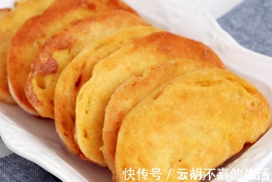 炸馒头片,直接炸?裹蛋液?偷学大厨秘方,馒头干酥脆不吸油