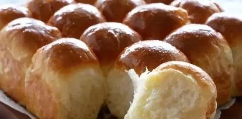 简单的面包做法,不用烤箱不用蒸,香甜柔软,儿子连吃5个直夸香