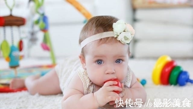 女孩!女孩出自古诗中的好名字推荐 不染世俗,风姿卓越!