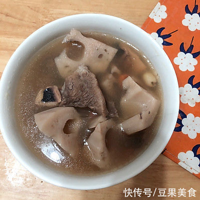 神奇回血汤-霜降后的进补+墨鱼莲藕汤