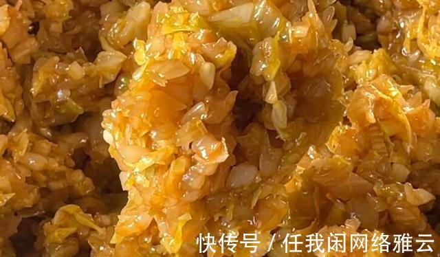 一到冬天,我家就包这种馅的饺子,鲜嫩多汁,皮薄馅大,太香了