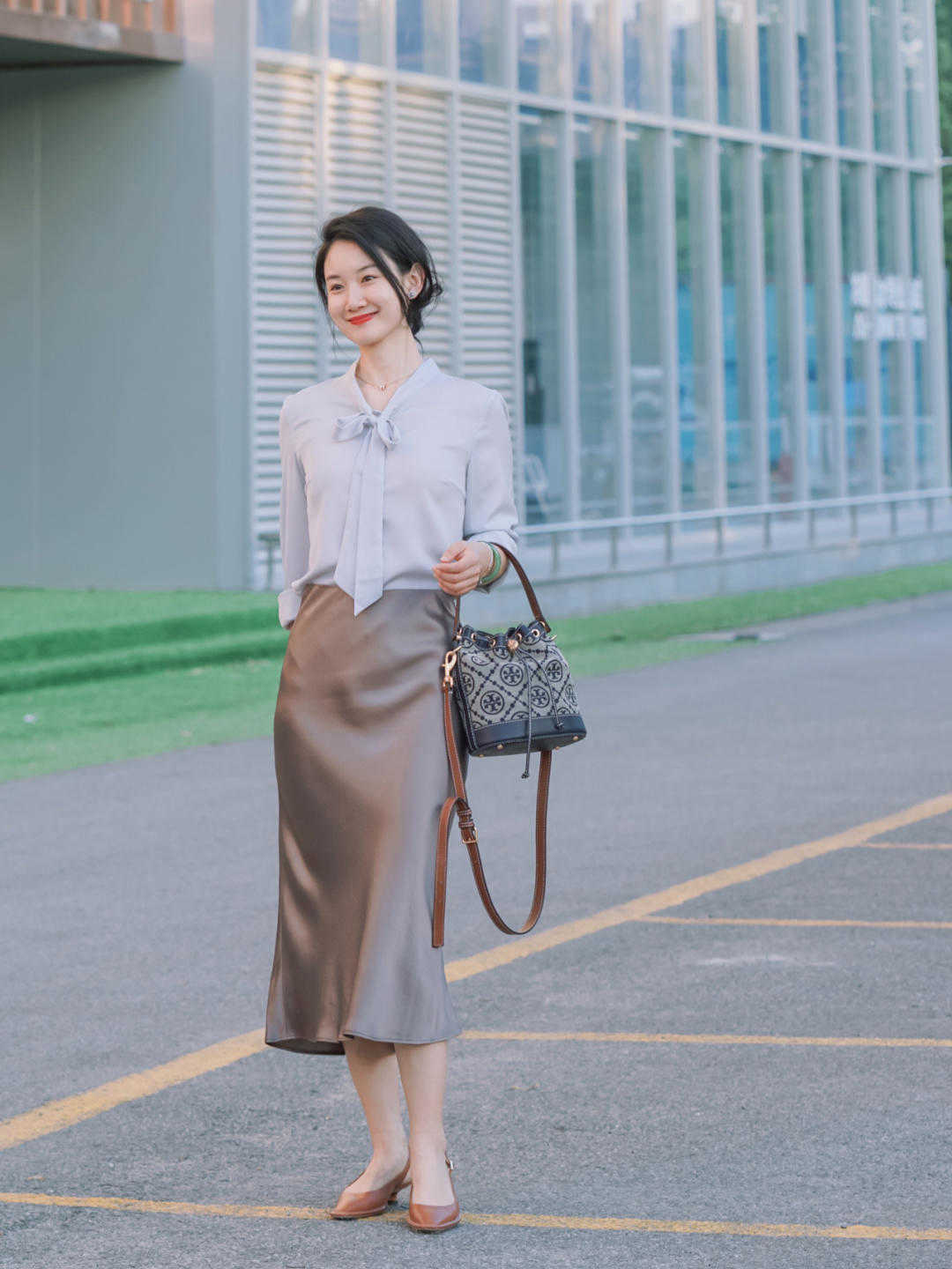 衣服|收起你的裤子吧,看看人家半身裙的搭配,简直是胖子的福音