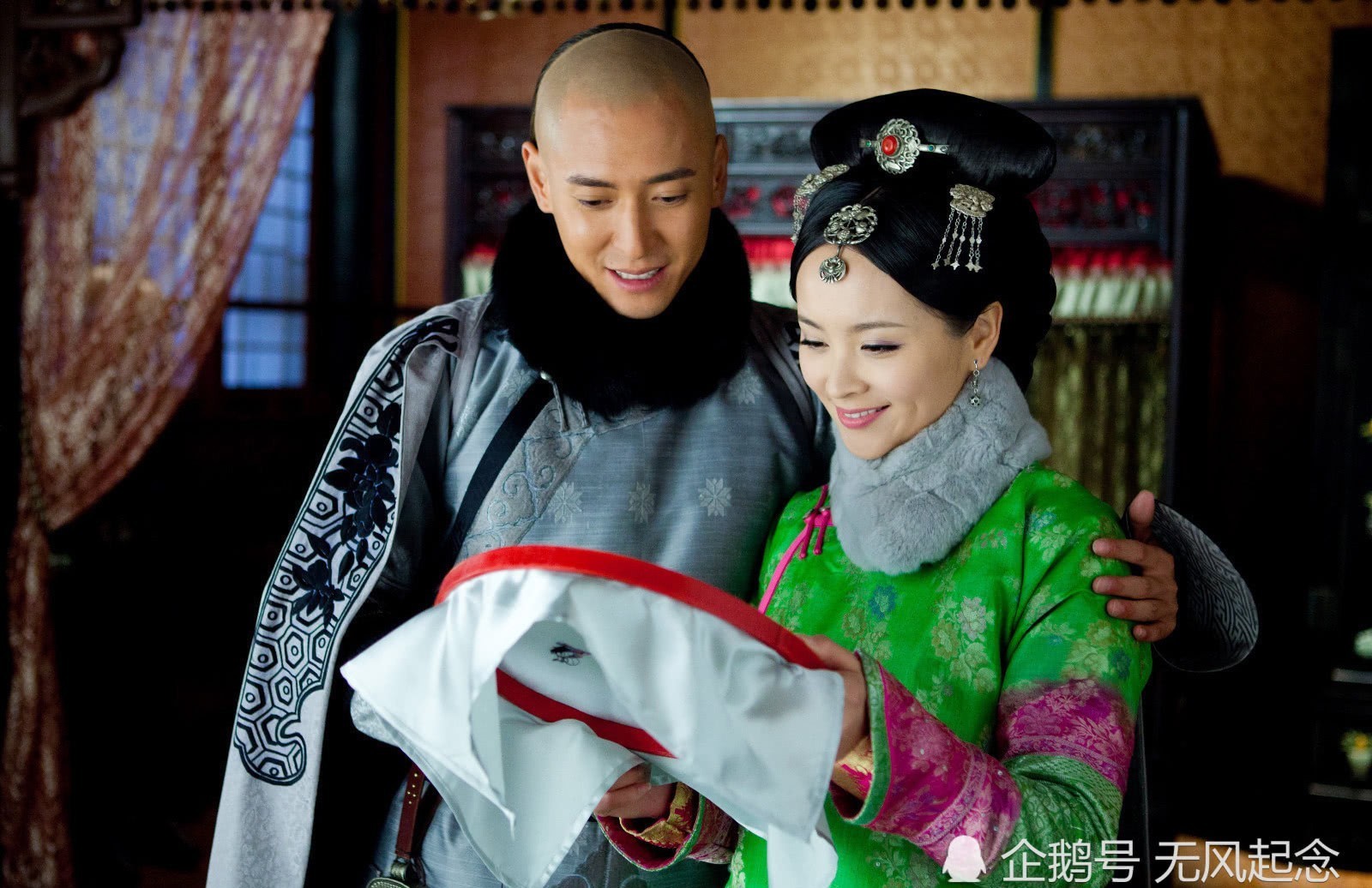 皇帝|她容貌秀丽，深受皇帝宠爱，连生两位公主后，却被皇帝送给他人