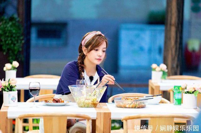 赵薇|女人40别总披头散发,很显老,试试这4款发型,气质好到让人羡慕