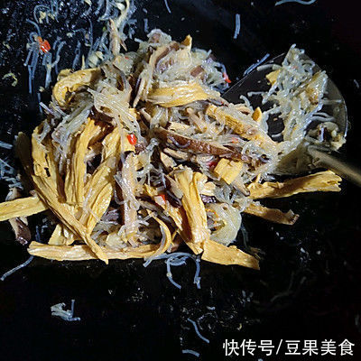 虫草花鸡汤|简易素菜煲仔饭+汤