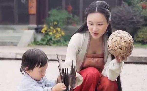 69岁张纪中又当爹 小30岁娇妻又怀孕 为生孩子两年取卵70次 全网搜