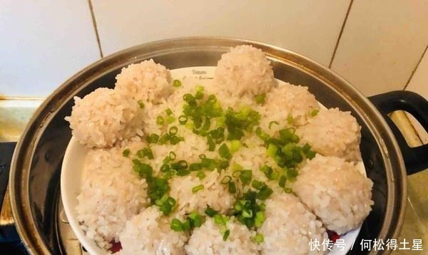 女孩|女孩的爱“这一口”,每隔几天买5斤,捏一捏蒸一蒸