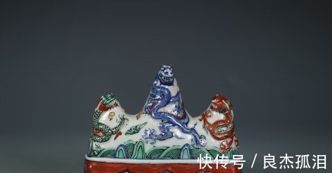 瓷雕#清代,瓷雕龙纹笔架