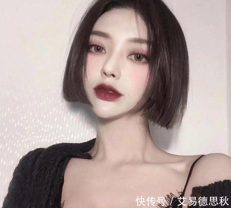 短发“一刀切”,不打理也好看