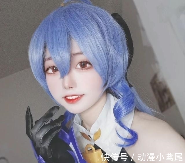 二次元|如果不是赚钱谁会对肥宅装可爱呢?coser果断点赞,网友破防了