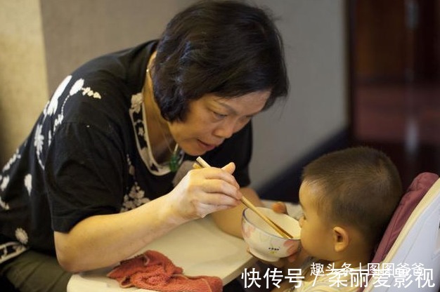 儿科医生|婆婆带娃6年,没进过医院,只因不吃2饭,多做2事,孩子脾胃好!