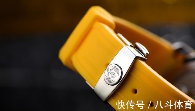 表冠 公价1万2 这块潜水表绝对够“毒”!