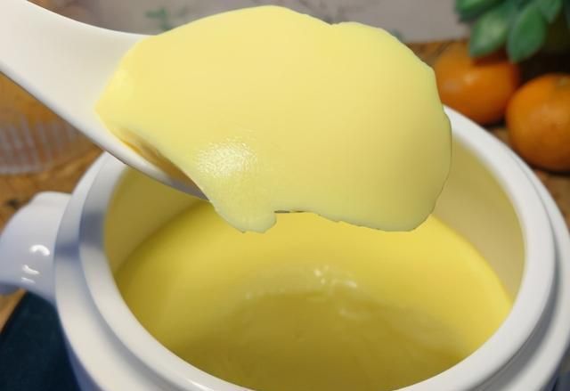 鸡蛋和牛奶是天生一对,隔三差五给孩子吃,香甜嫩滑,营养易吸收