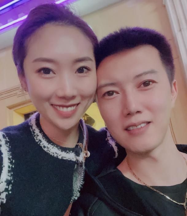 李杨|星三代！张常宁侄子长大了，年仅4岁身高出众，不打排球打篮球？