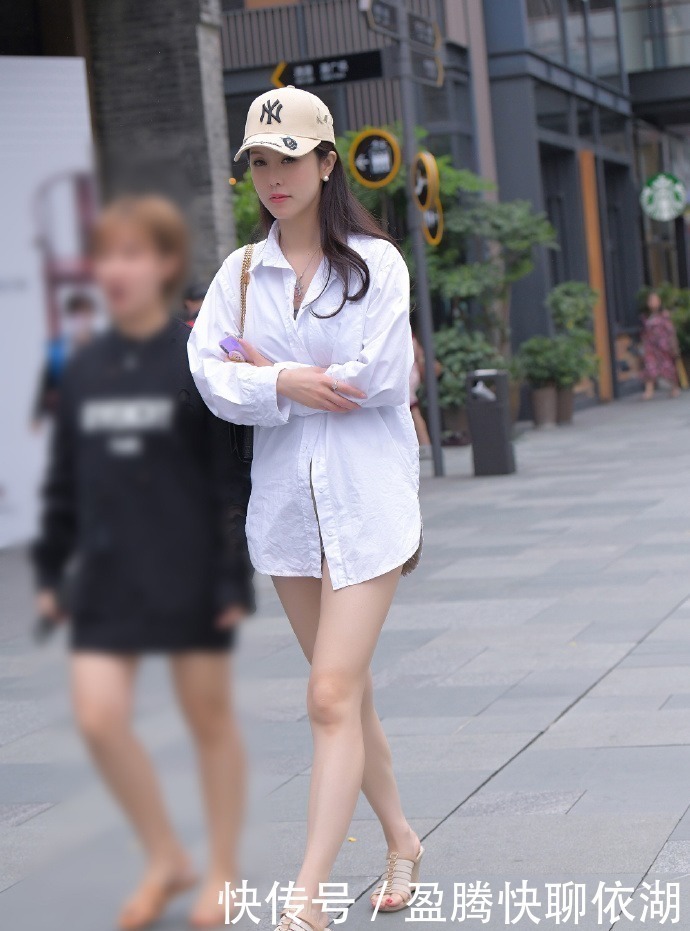 衬衫|长款的衬衫穿出了裤装消失,很美很精致时尚