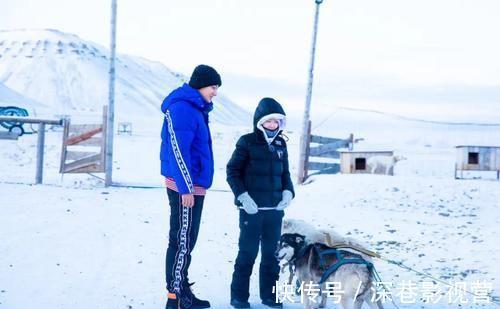 王彦霖|《小小的追球》黄子韬解放天性,周冬雨素颜好美