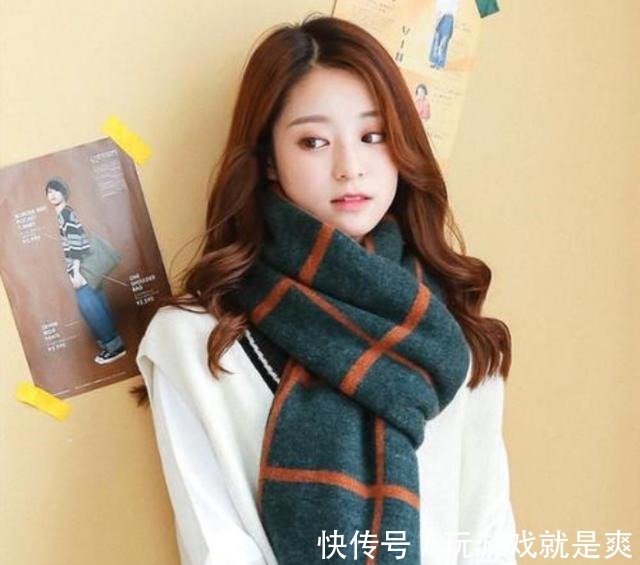 系法 女士围巾怎么系好看这几种系法简单又显气质!