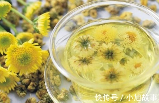 维c|久坐办公室的人,杯里常备上“4种茶”,缓解压力,排毒明目