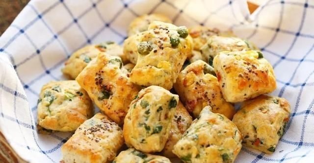 自从学会这早餐，连吃3天还不够，全家都喜欢，一袋面几天见底了