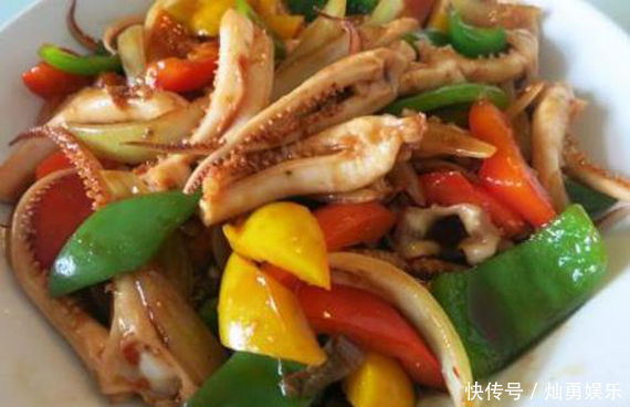 香菇|葱油鲜香菇,葱油豆腐,酱香鱿鱼,干锅土豆片的做法