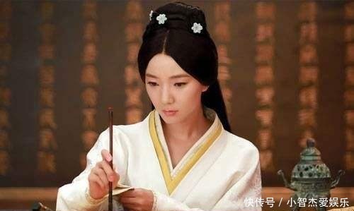 绝色|她是一个绝色美人，有多美？成语“倾国倾城”就是形容她的。