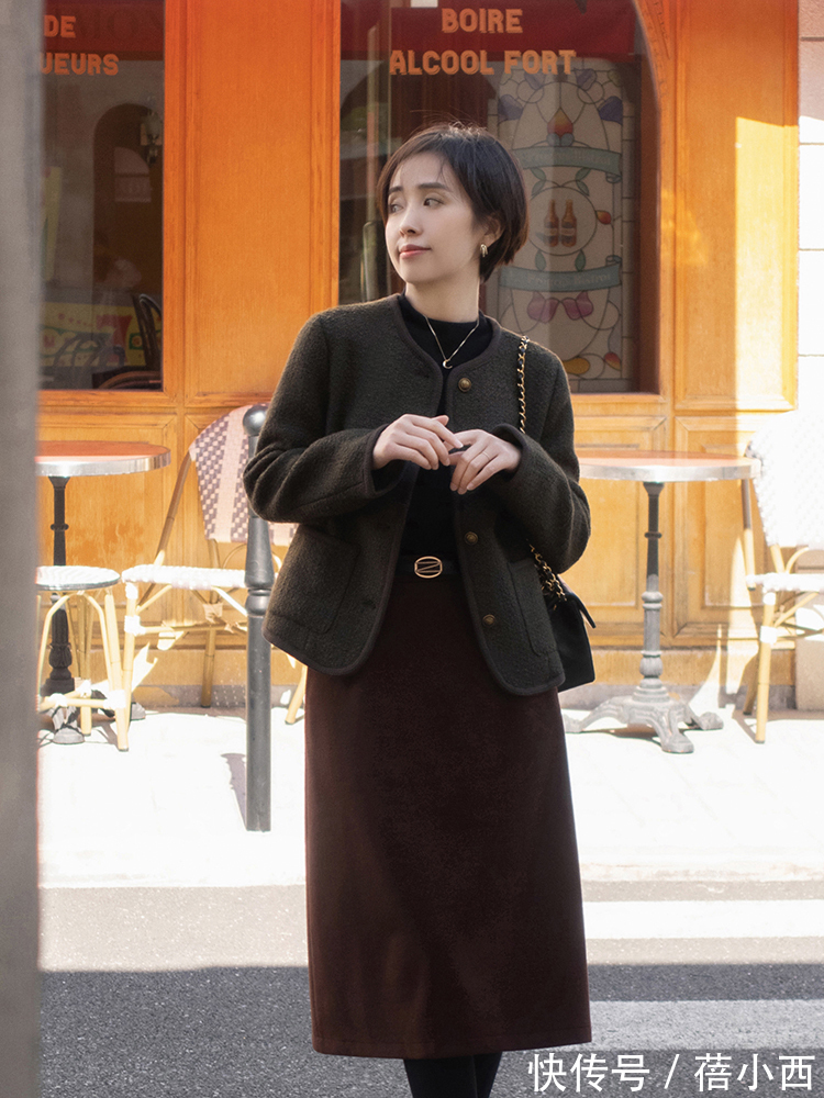 半身裙 简约、精致、优雅、高级,这就是“毛呢外套”穿搭的范,值得参考