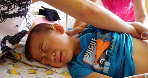 男童|儿科医生我从不给孩子买这3种饮料，长不高不说，还会腐蚀骨头