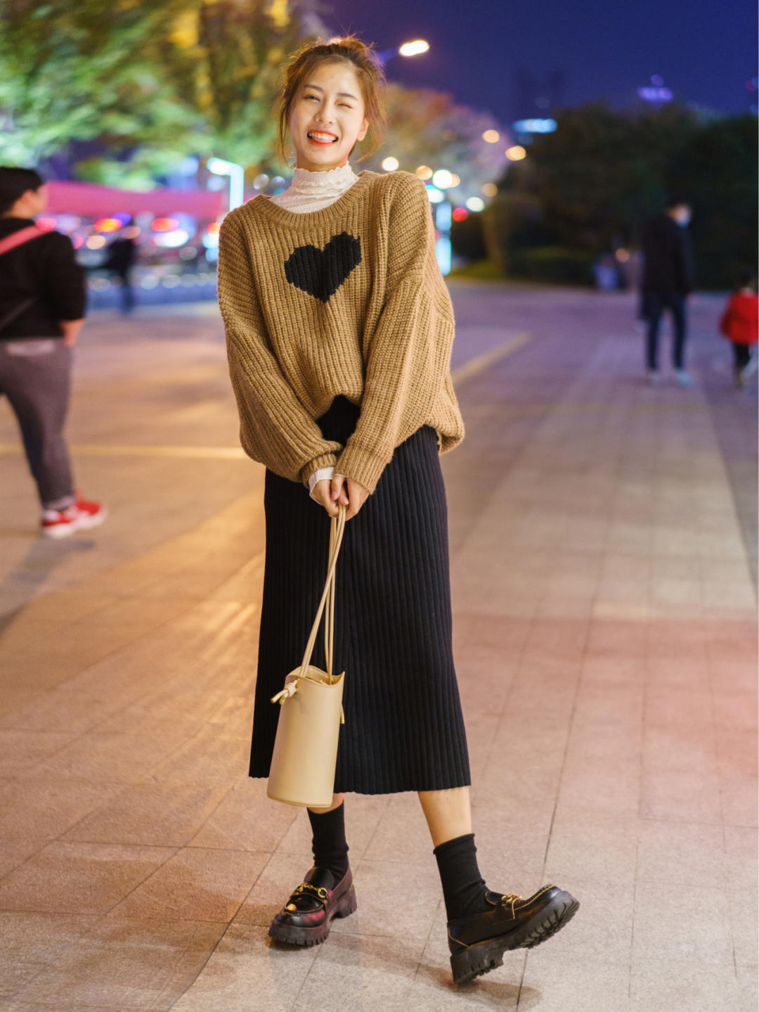 时尚 今年流行穿半裙,有了这6款,分分钟做摩登女孩,时尚感拉满!