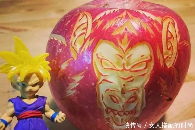 水果|水果上雕花,需要多大脑洞,看了日本艺术家的杰作后就这