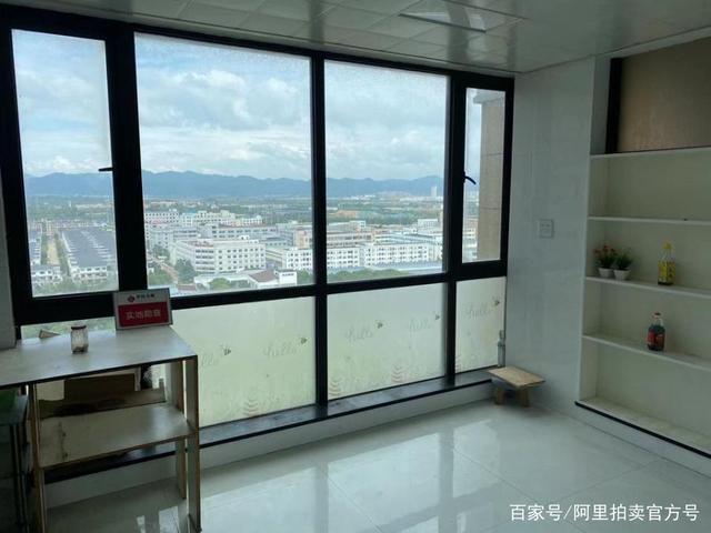 嵊州市|浙江省绍兴市一89平房产拍卖,以97万元成交,这房值么