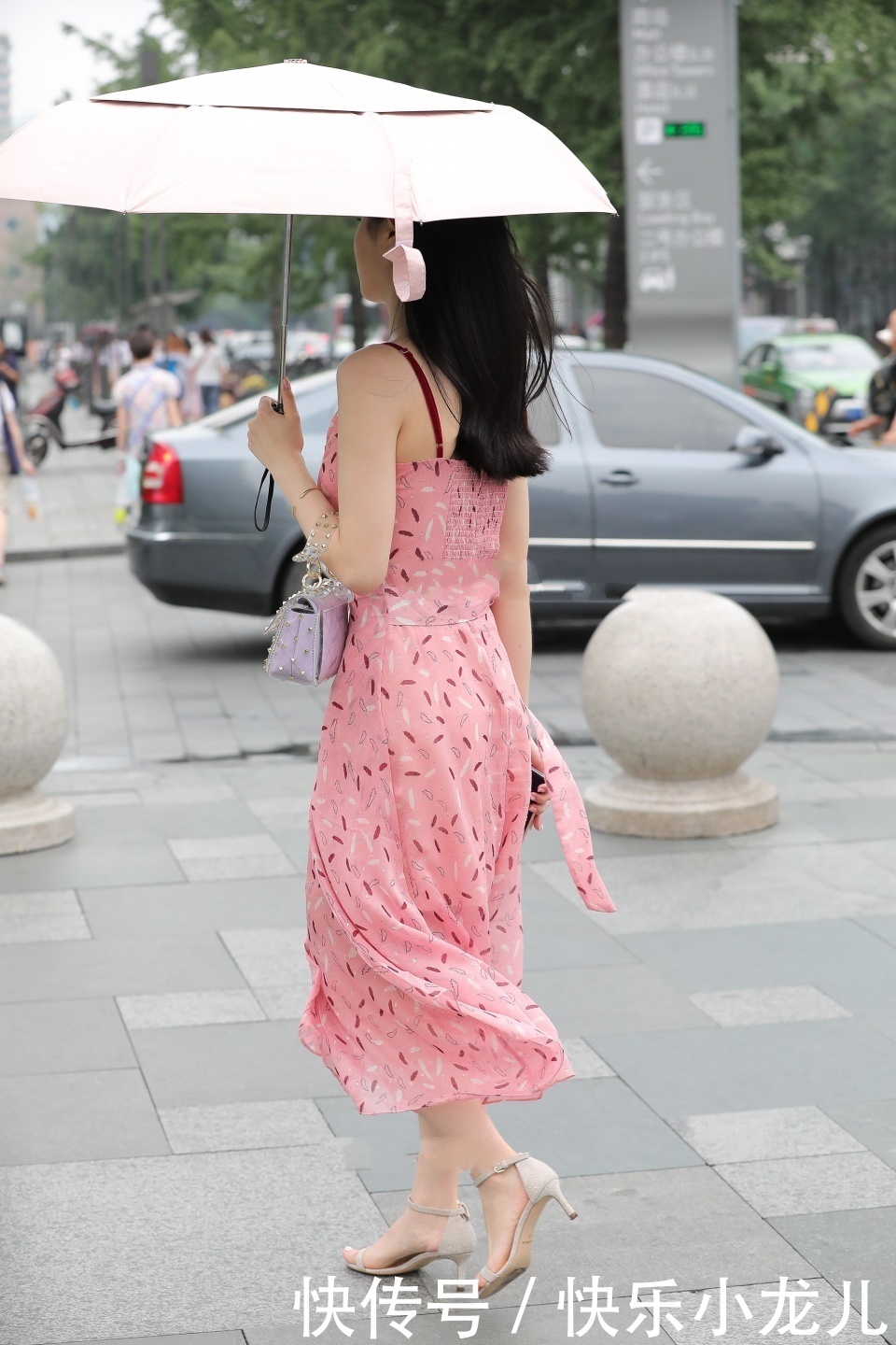 小小的|非常有灵气的少女!小小的鼻子微微上翘,带回家是爸妈喜欢的类型