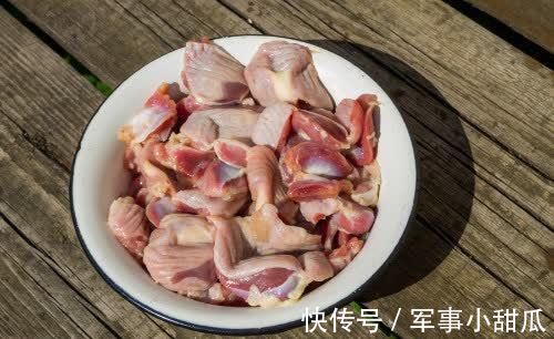 谨记|有肝病的人,谨记少吃2红,多吃3绿,肝会一天比一天轻松