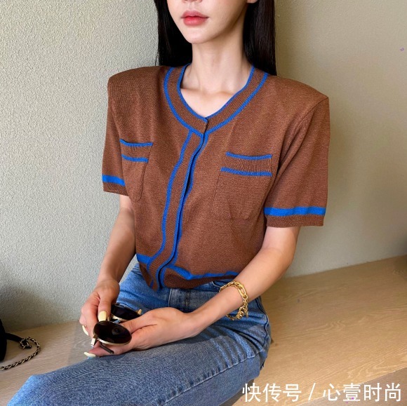 搭配|女神孙允珠高清时尚搭配:雪茄橡木暗棕低调细针织开衫