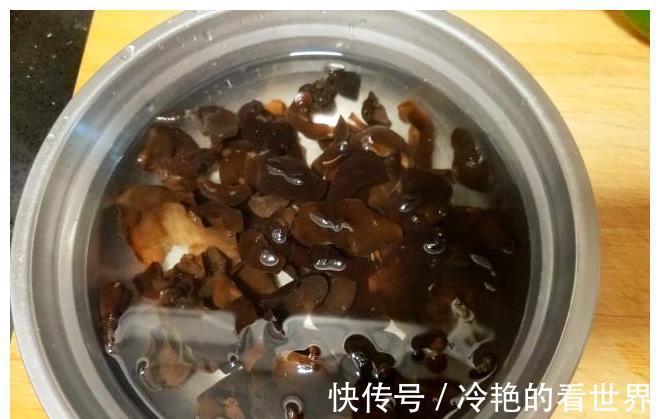 开胃小凉菜|夏天在家做开胃小凉菜，清脆爽口低脂低油，一大盘成本不到3块钱