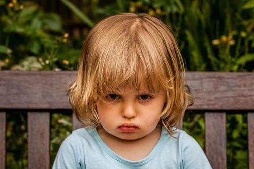 家长不妨看看，当孩子愤怒时，试试这4个方法，让娃学会情绪管理