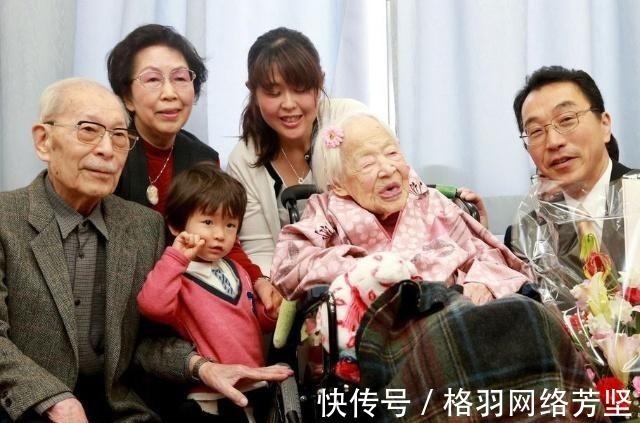 苦难|全球最长寿的人,晚年道出长寿原因,仅4个字,却鲜少有人能做到