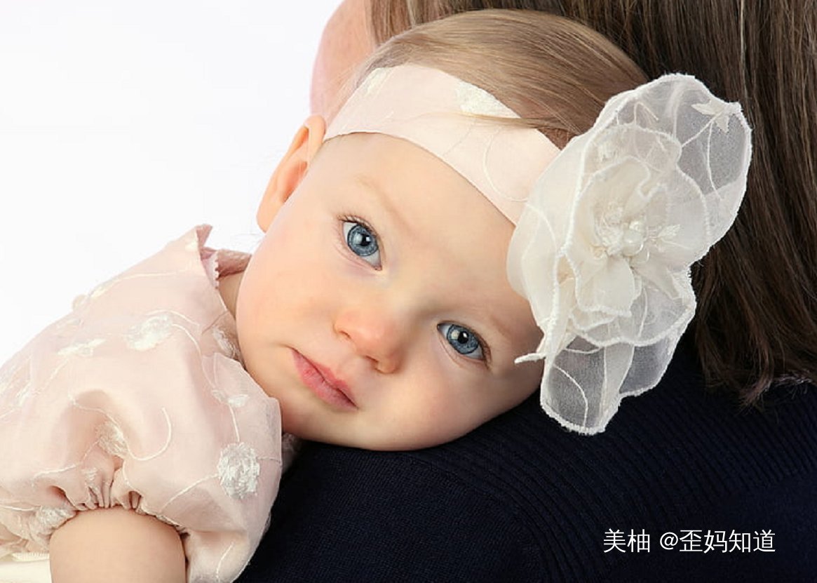 小夜灯|2岁女宝“性早熟”，只因平时一个坏习惯，家长悔不当初