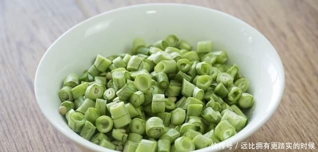 正月十五元宵节,家宴菜单已备好,5荤4素1汤上一桌,十全十美