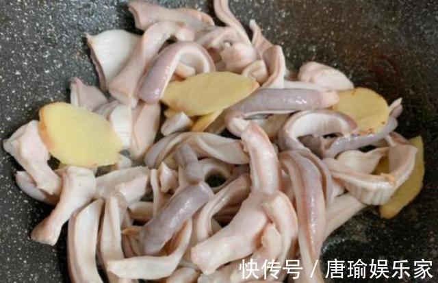 土鸡|常喝鸡汤火气大，添加一样肉菜，立马降下火气还美味