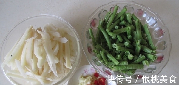 80%的人都不知道豆角和它是绝配,每天炒一盘,营养美味还排毒
