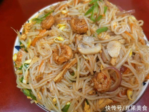 泡米粉|这是海鲜炒粉最正宗的做法，好吃到爆