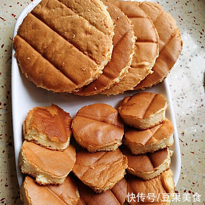 沙拉酱|抱抱果+肉松小贝