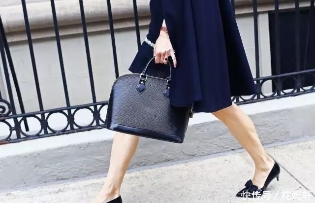 设计|优雅的细高跟,完美展现腿部线条,突出时尚范儿