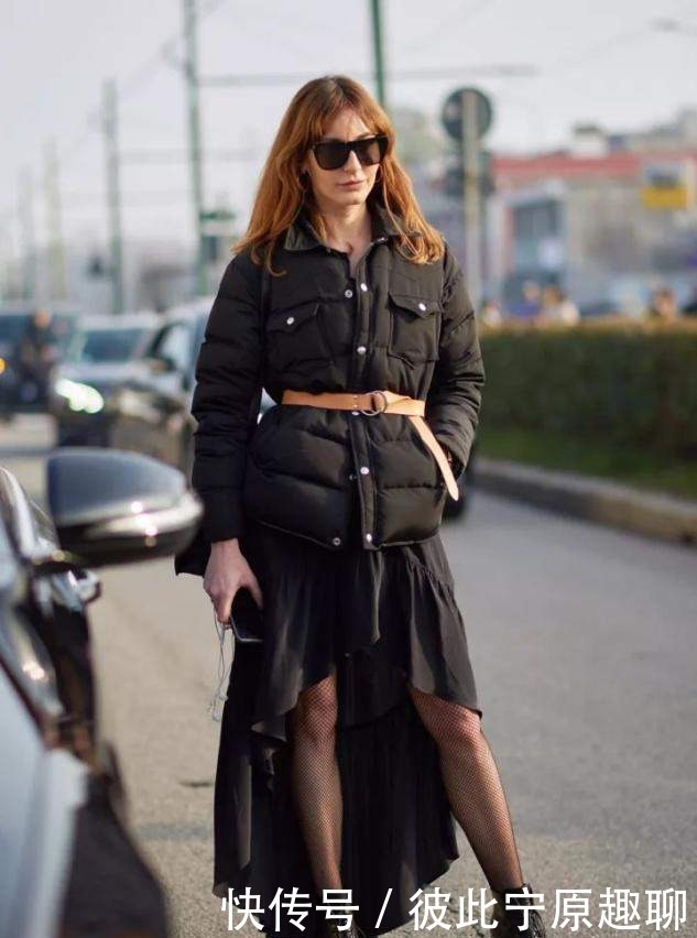 长度|最近火了一种穿法,叫“及臀羽绒服+裙子”,保暖显瘦,照穿准美
