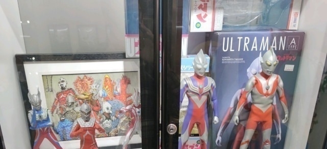 藏品|漫迷展示奥特曼手办藏品,数量超过1000,凯撒贝利亚领衔