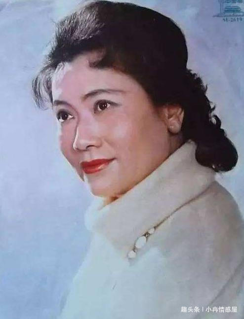 离世#2008年，因1万块朱逢博丈夫离世，骨灰放卧室，饭菜先给他